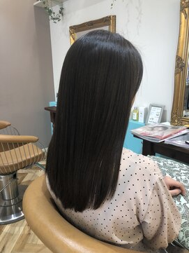 ロンド ブランシュ 錦糸町北口(Lond blanche) 【柴田彩香】大人可愛いナチュラルストレート