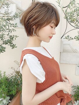 アンド ストーリーズ(&STORIES) マニッシュ厚めバングショート/20代/30代/40代/ハイライト