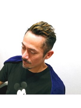 髪屋オトコガミ(OTOKOGAMI) ハイライトメッシュ×スリックバック