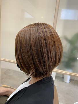 ルーム(room) ステップボーンカット×ショートボブ