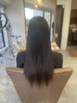 フツーロ 栄(FUTURO) ナチュラル　プルエクステ　ダイヤモンド