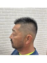 アボックス(abox)&nbsp;ミディアムフェード×コームオーバー