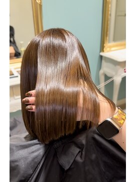 アプリ バイ リアン 浦和(appri by Rien) N.矯正 × ウルトワトリートメント