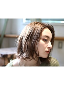 【髪質改善&トリートメント】グレイカラーを楽しむ脱白髪染め♪白髪染めを使わずに透明感たっぷり♪