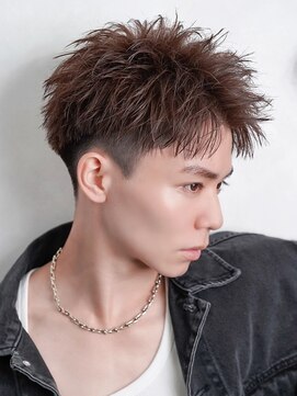 ゼロ 渋谷(XeRo) 爽やかツーブロック【ソフトツイストアップバング】