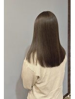 ブロッサム 保谷(Blossom)&nbsp;20代30代40代ブリーチなしオリーブグレージュくびれミディ