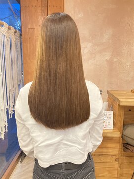 ベベ バイ モップス(be'be' by MOPS) うる艶トリートメント×ベージュ