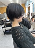 アラサーアラフォーウェット感ウルフカットエアリーショート
