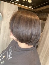 タルテ(talute) ローウェイトショートボブ