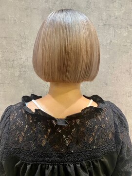 MRN. 新宿西口 丸みショートボブ/レイヤー/20代30代40代50代/前髪