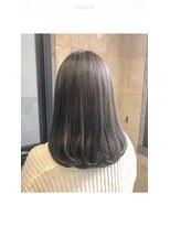 ラべリー 池袋(LOVELEY)&nbsp;シルバーグレージュ   ヘアカラー　【池袋】