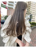 ムジーク(Musiiik)&nbsp;エーラインのロングスタイルとオリーブベージュ