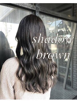 ネリネ(Nerine) グレージュ