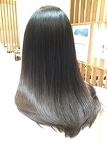 ラテラル(lateral)&nbsp;ぷるつやダメージレスストレート