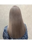透明感たっぷりハイトーングレージュ♪
