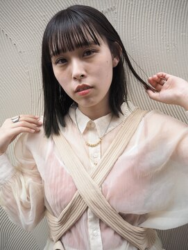 イル(il) オリーブグレー×インナーカラーグリーン【刈谷 安城 知立】