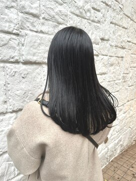 ラミ(L'ami) 大人かわいい艶髪ストレートロング/地毛風カラー