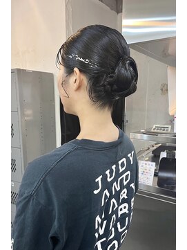 カゼ ダイカンヤマ Kaze DAIKANYAMA モダンアレンジ