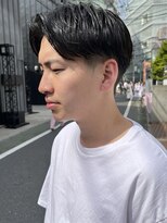 ロイ 南青山 表参道(ROI)&nbsp;メンズニュアンスパーマセンターパート黒髪スパイラルパーマ