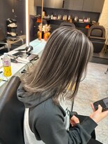 ブレンド 渋谷(BLend)&nbsp;ハイライトカラーマチルダボブインナーグレージュ前髪