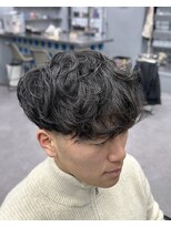 アイコン ブルー メンズ(I-CON #blue MEN'S)&nbsp;癖毛風パーマ×テーパーフェード【池袋フェード】