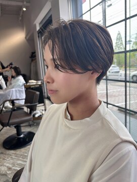 デラ バイ アフロート(DELA by afloat) ハンサムショート