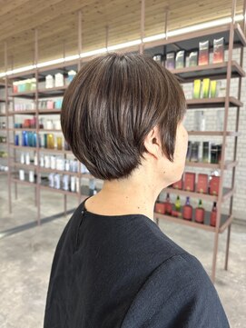 サロン(CI'SALON) 癖も扱いやすくショートカット！