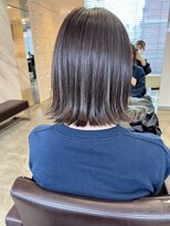 イル 天神西通り店(ill)&nbsp;20代30代ボブ/ミディアムレイヤー／グレージュ/透明感/天神/大名