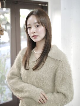 リッカ(RICCA) 大人ガーリー/アッシュカラー/ミディアムレイヤーカット/恵比寿