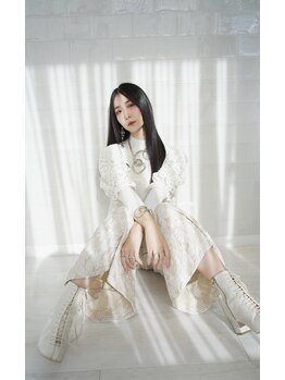 シェルマン(Charmant)の写真/【高槻/駐車場あり】顔周りの印象チェンジはお任せ!小顔魅せ・抜け感を叶える“似合わせカット”が人気◎