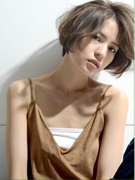 グルグル 本八幡店(GULGUL) セミディ カール ふんわりカールショートボブ 本八幡