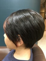 ヘアサロンアンドヘアメイクディー(hair salon hair make D)&nbsp;キッズカット カラー ニュアンスマッシュショート 前下がりstyle