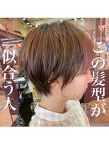 コワファーストナガサキシャンプーボーイ(COIFF1RST NAGASAKI SHAMPOO BOY)&nbsp;大人可愛い20代30代40代黒髪前下がりショートボブ丸みショート◎