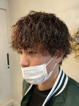 トイロ(toiro) ☆ミディアム波巻きパーマ