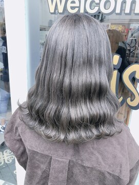 ラビス クローバー(Lovis clover) アッシュグレー　シルバーグレー　ホワイトグレージュ