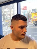 ミリオンバックス 上野(Million Bucks) クロップスタイル