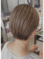 ハーティーモトヤワタ(hearty MOTOYAWATA)&nbsp;横顔美人×丸みショートボブ