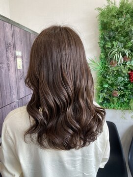 エヌプランツ 泉大津店(N-plants) 透明感ブラウン