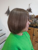 ノア(noa.)&nbsp;ブリーチしてから作る透け感のある中明度ベージュ