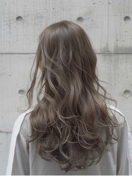 クラン 岡本(Chlan) 透明感カラー×アッシュグレージュ