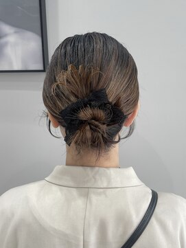 アリュア(Allure) カチモリ/シニヨン/ヘアセット/結婚式