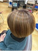 透明感20代30代大人可愛いパールベージュハイライトミニボブ