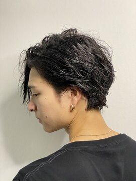 ブロートーキョー 有楽町店(Bro Tokyo) 耳掛けフェザーパーマ/理容室/barber/メンズカット/床屋