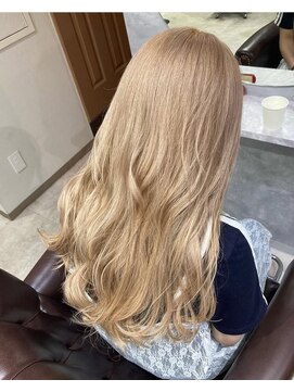 グラッジ 池袋(GLADGE) ミルクティーベージュ