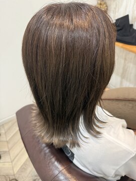 ルヴェール 茜部店(LeVert) オリーブグレージュ