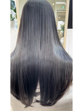 アム 表参道(am) 小顔薄めバンググレージュレイヤーロング前髪パーマ黒髪