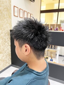 デザイニングヘアードゥ(designing hair Deux) メンズツーブロックショート 【メンズヘア/メンズカット】