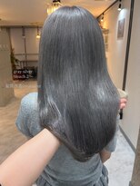 ヴィア 京都烏丸(Via)&nbsp;10代20代/グレーシルバー/ハイトーン/髪質改善/ブリーチ