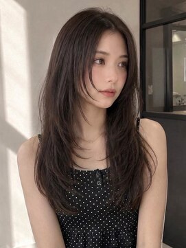 ユーフォリア 青山(Euphoria) バタフライカットラベンダーカラーショートレイヤーくびれヘア◎
