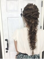 アストラール(astrale) ヘアアレンジ